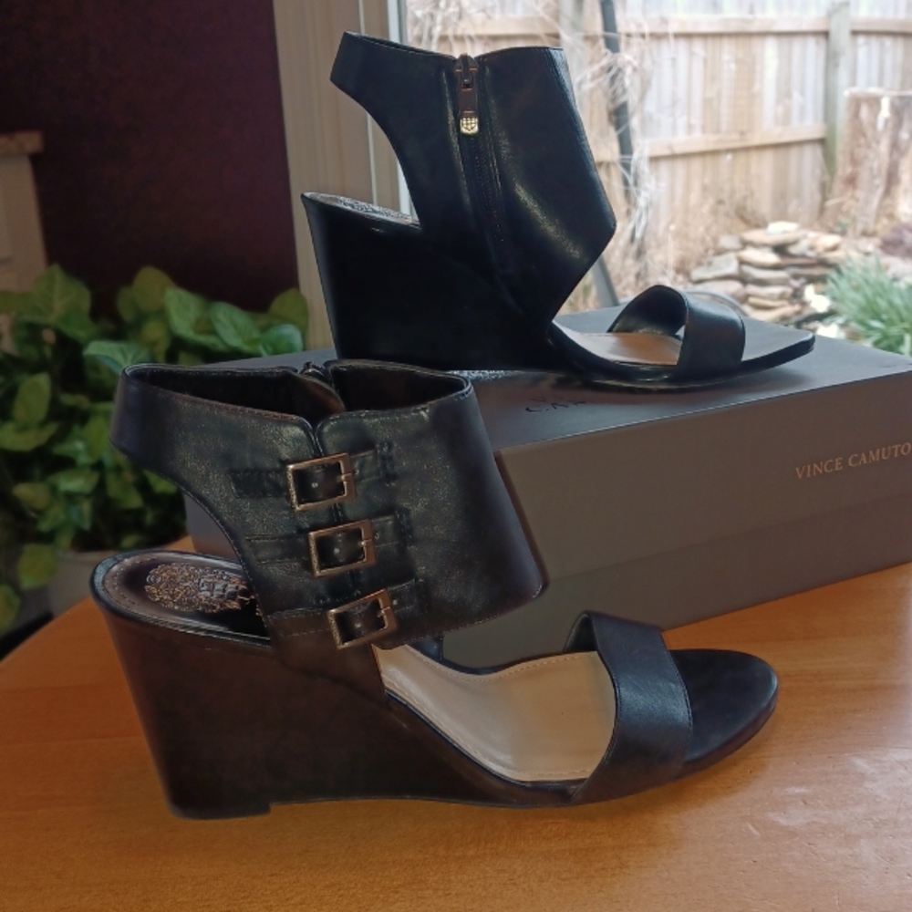 Vince Camuto heeled sandals